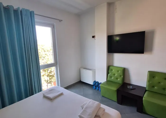 Hotel del amor 1x1 Tirana